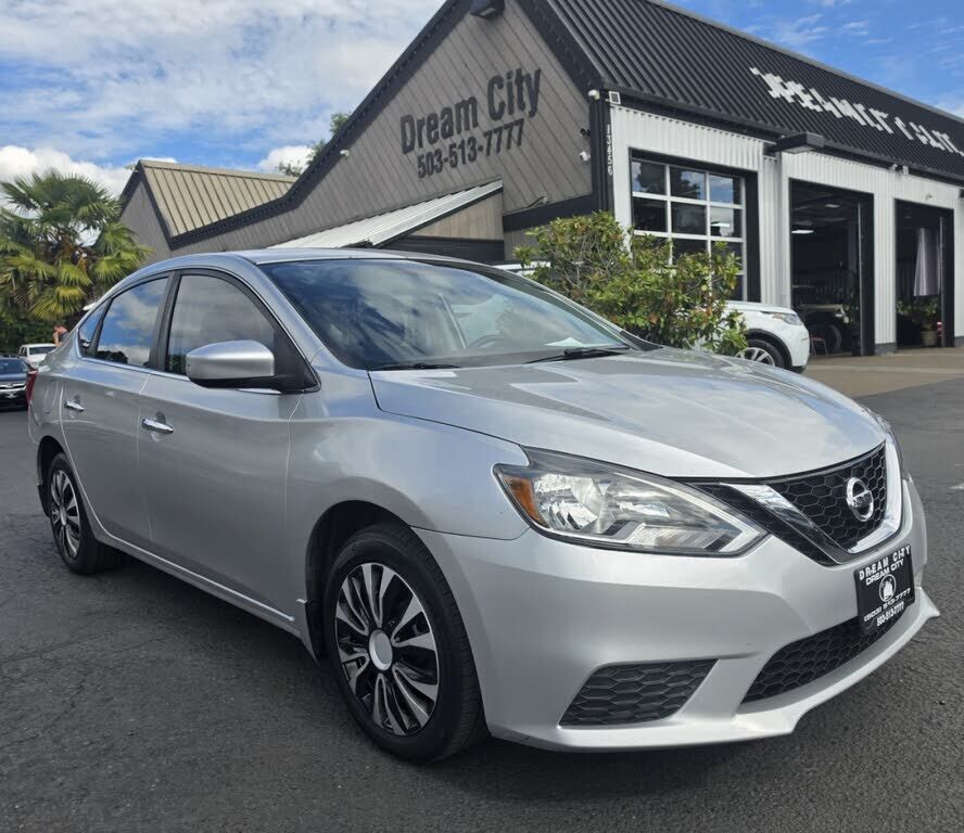 2016 NISSAN Sentra