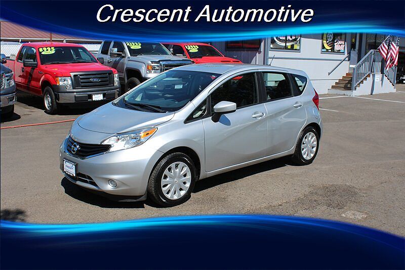 2016 NISSAN Versa