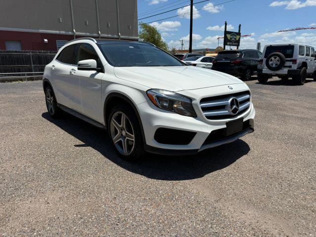 2015 MERCEDES-BENZ GLA-Class