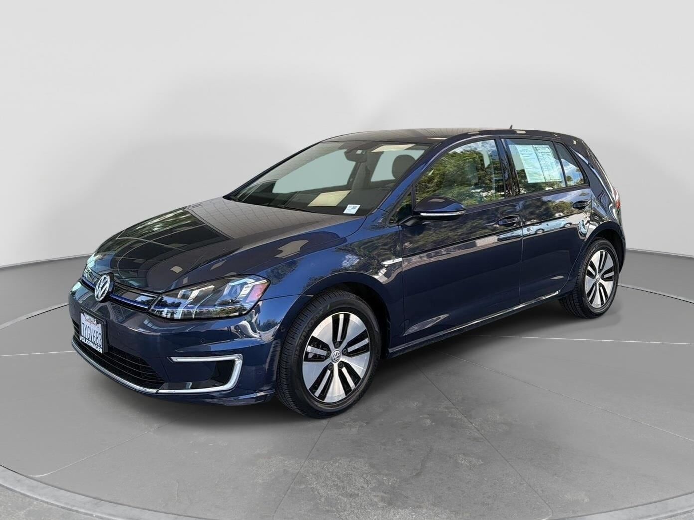 2016 VOLKSWAGEN e-Golf