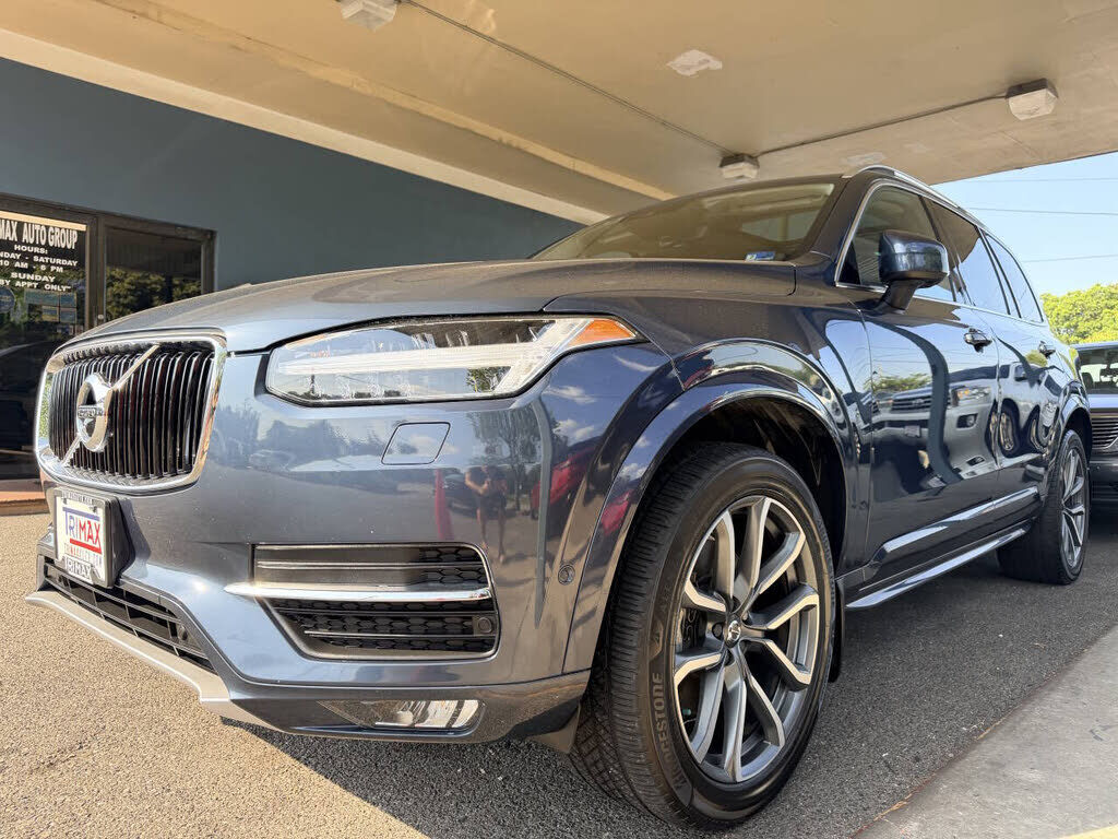 2019 VOLVO XC90