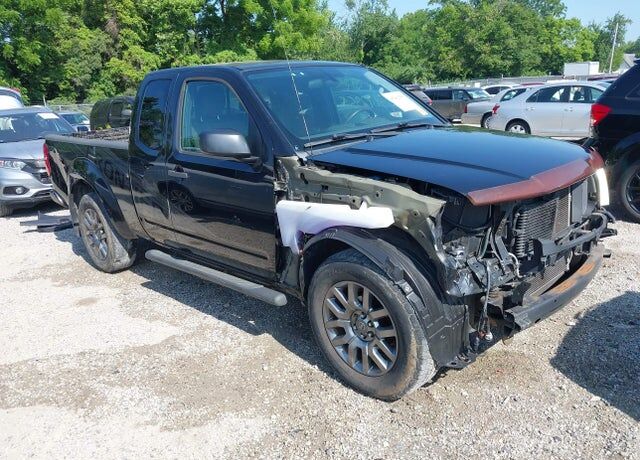 2012 NISSAN Frontier
