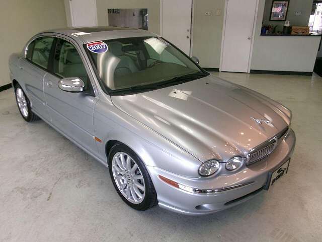 Jaguar X-Type