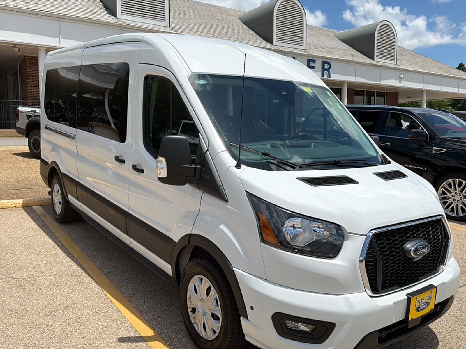 2025 FORD Transit