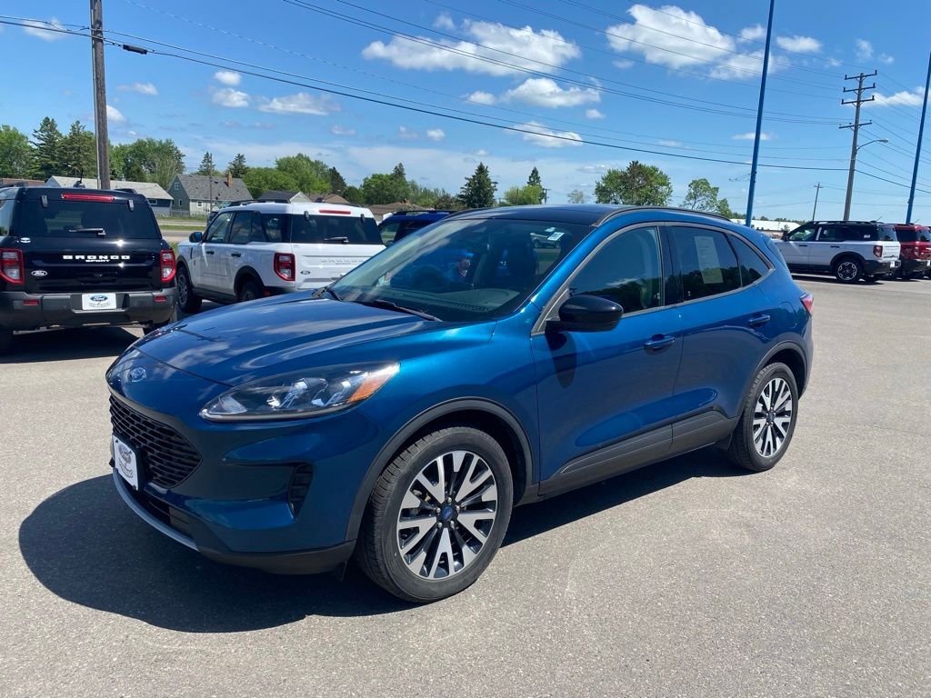 2020 FORD Escape