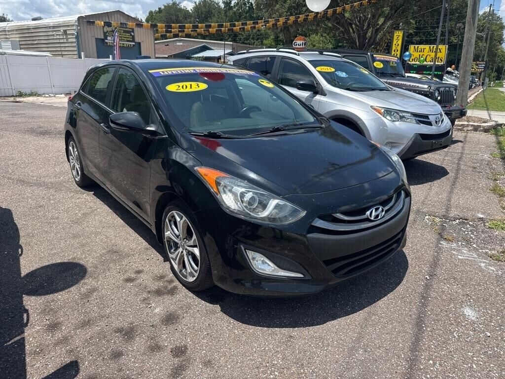 2011 HYUNDAI Accent