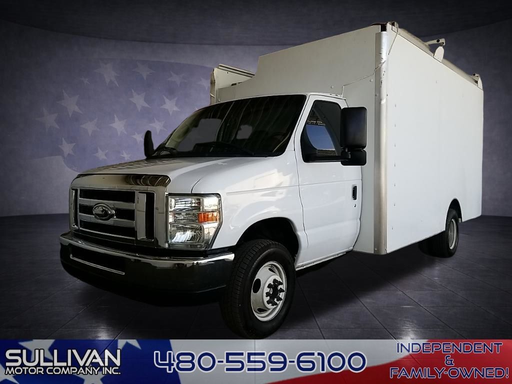 2015 FORD E-450