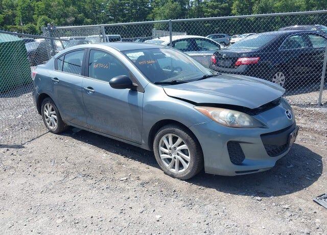 2012 MAZDA Mazda3
