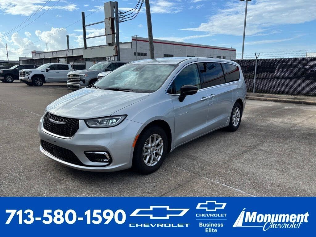 2024 CHRYSLER Pacifica