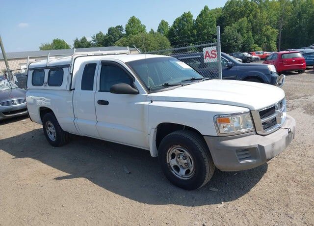 2008 DODGE Dakota