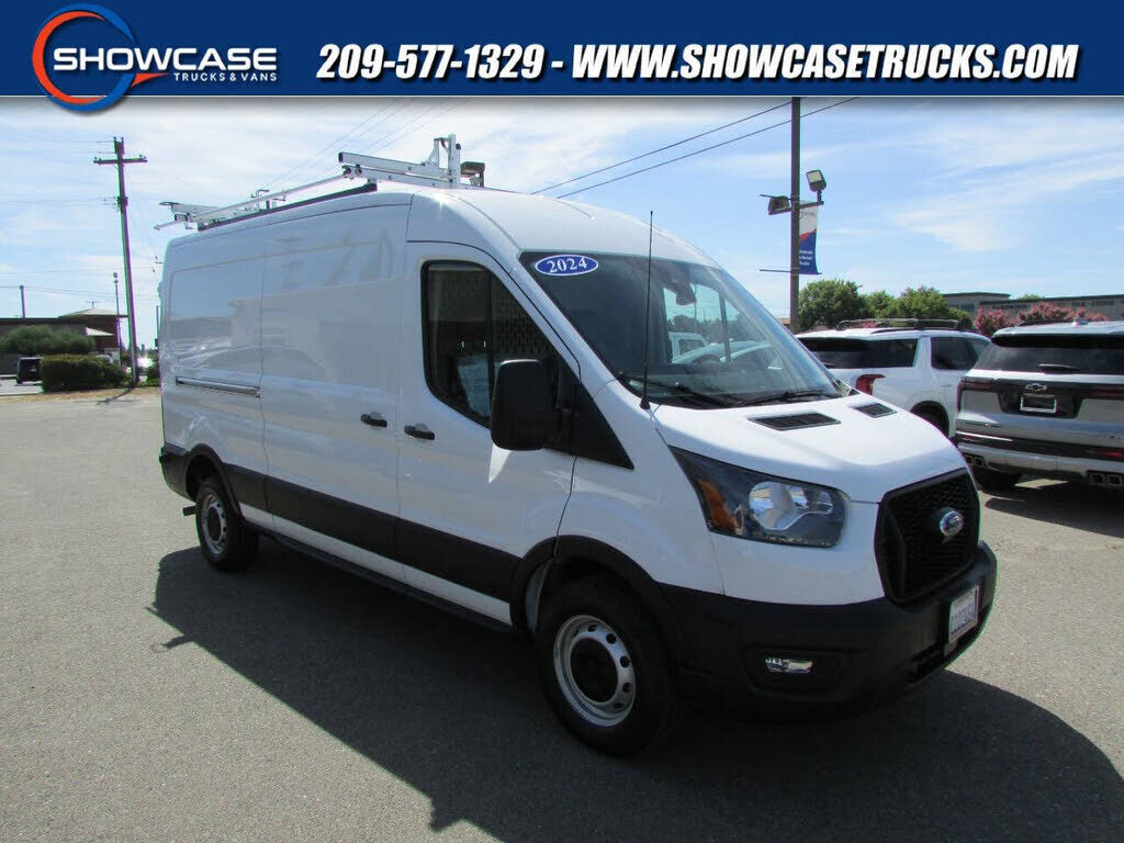 2024 FORD Transit