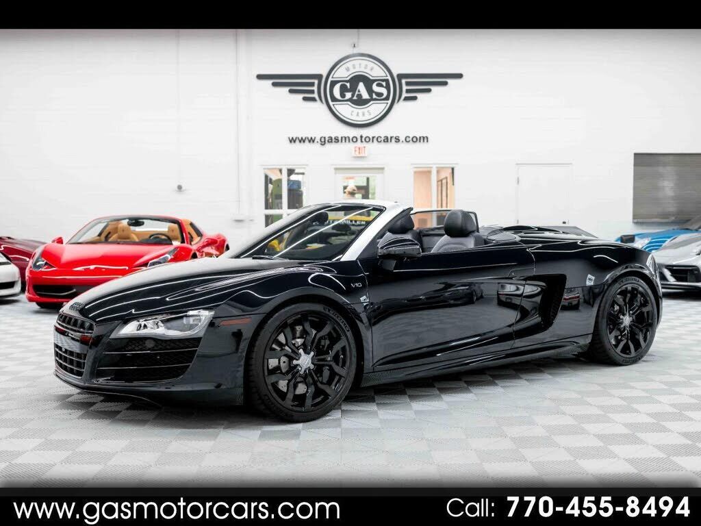 2011 AUDI R8