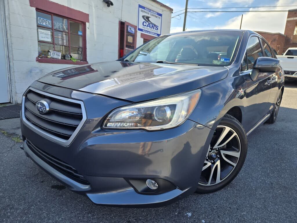 2017 SUBARU Legacy