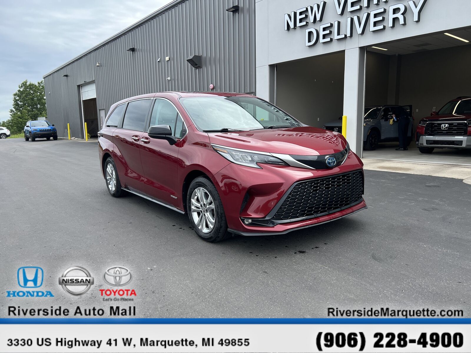 2021 TOYOTA Sienna