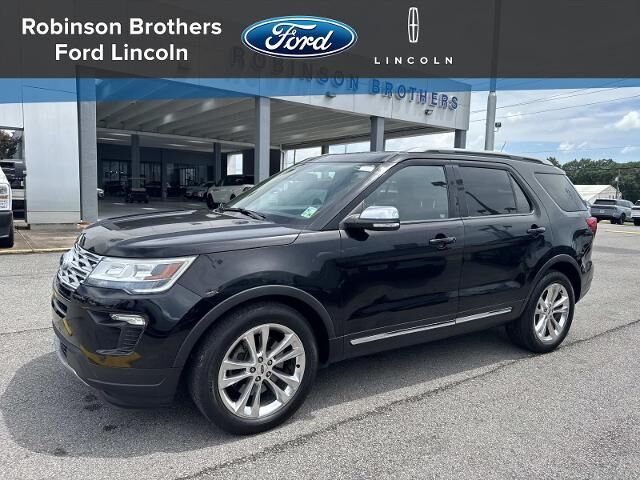 2019 FORD Explorer