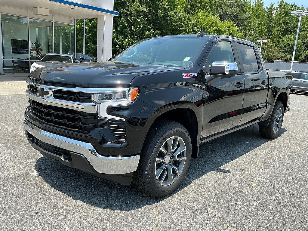 2026 CHEVROLET Silverado