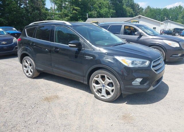 2017 FORD Escape