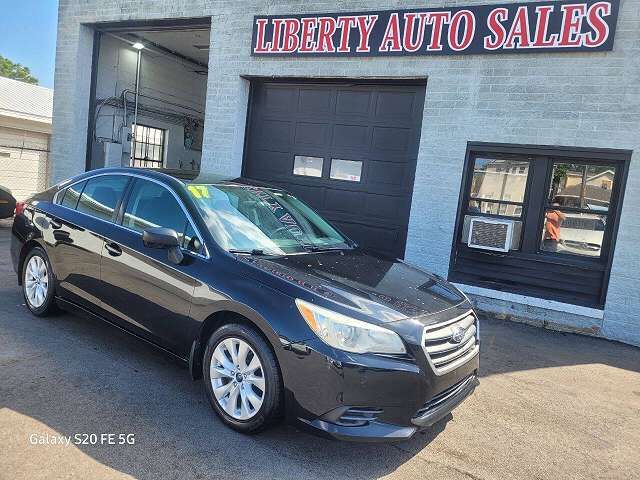 2017 SUBARU Legacy