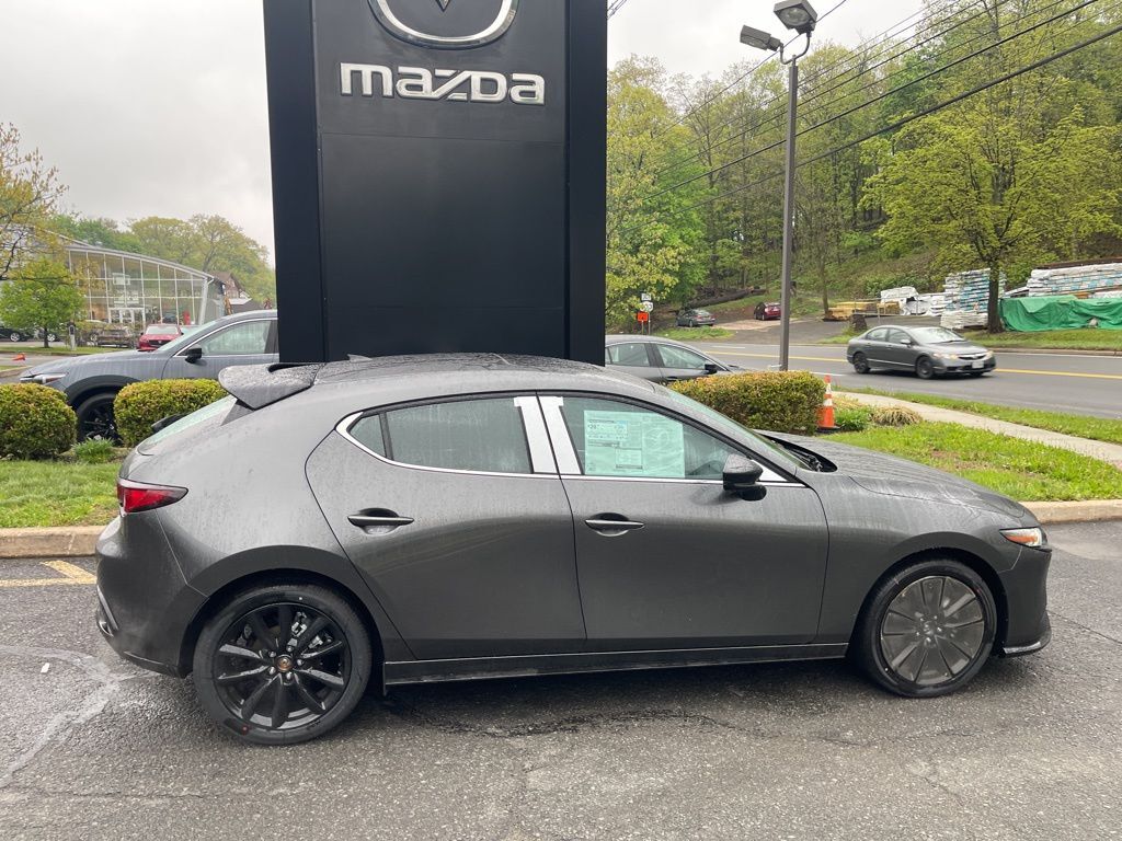 2026 MAZDA Mazda3