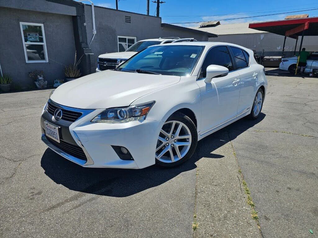 2016 LEXUS CT