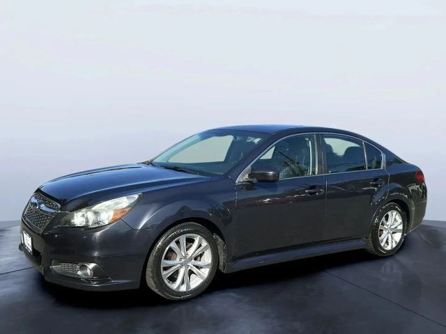 2013 SUBARU Legacy