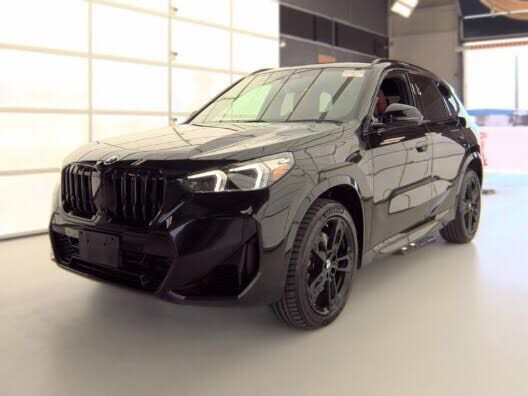 2023 BMW X1