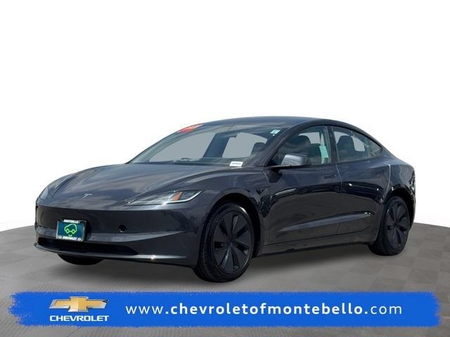 2025 TESLA Model 3