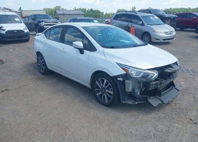 2020 NISSAN Versa