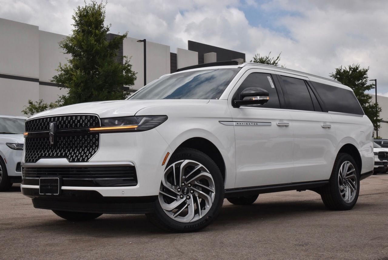 2026 LINCOLN Navigator L