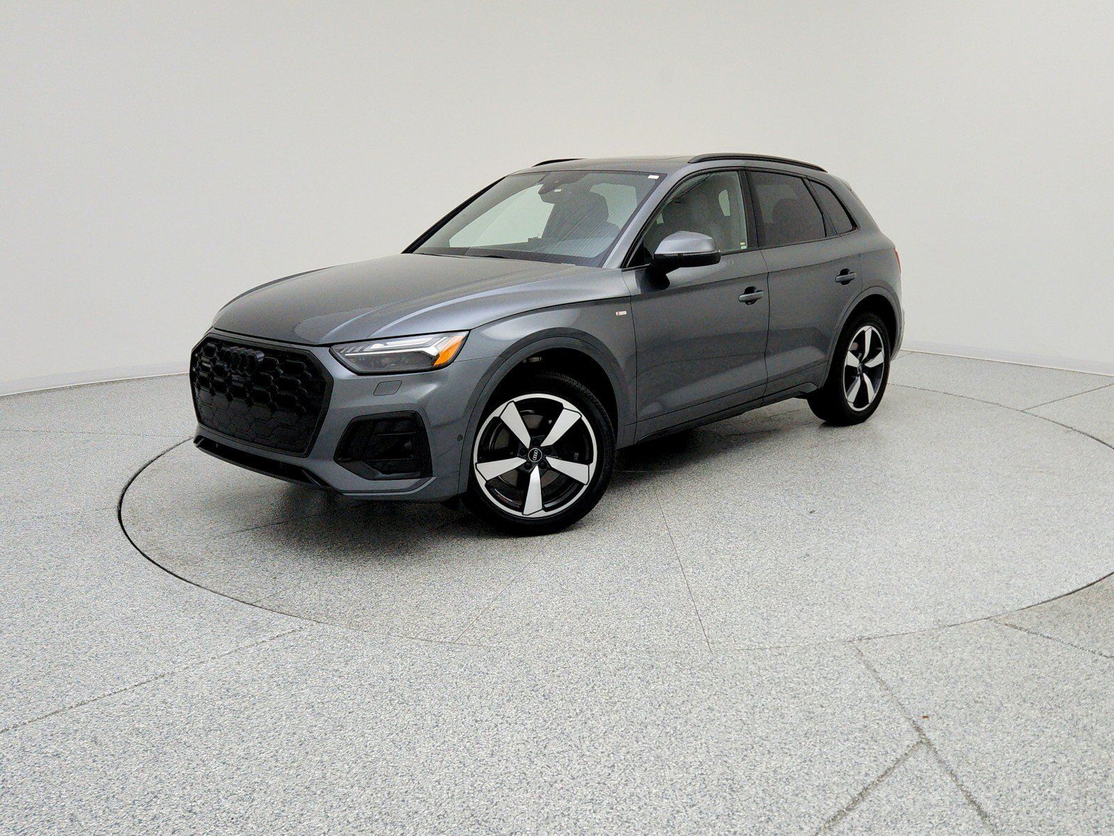 2024 AUDI Q5