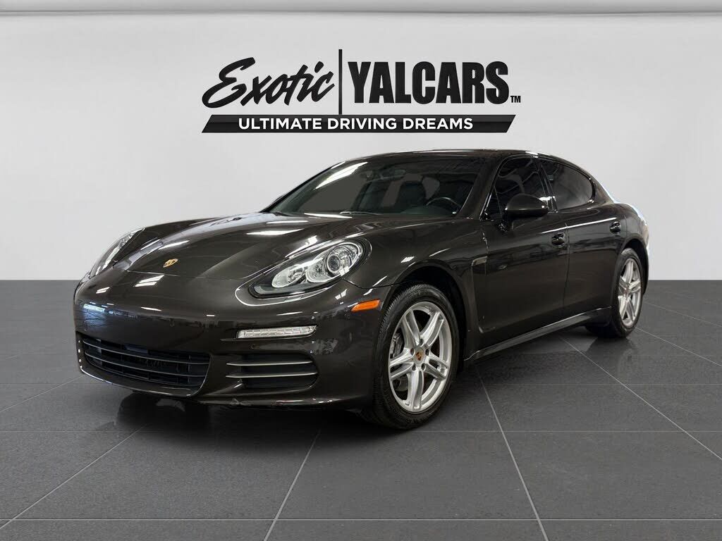2014 PORSCHE Panamera