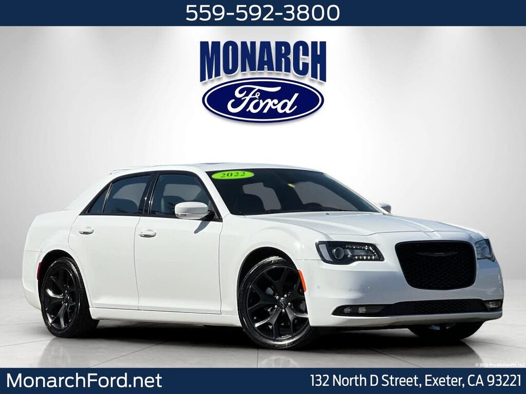 2022 CHRYSLER 300