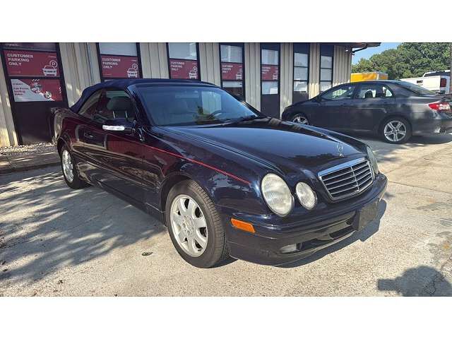 2001 MERCEDES-BENZ CLK-Class