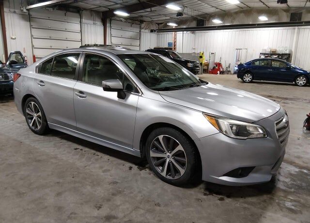 2015 SUBARU Legacy