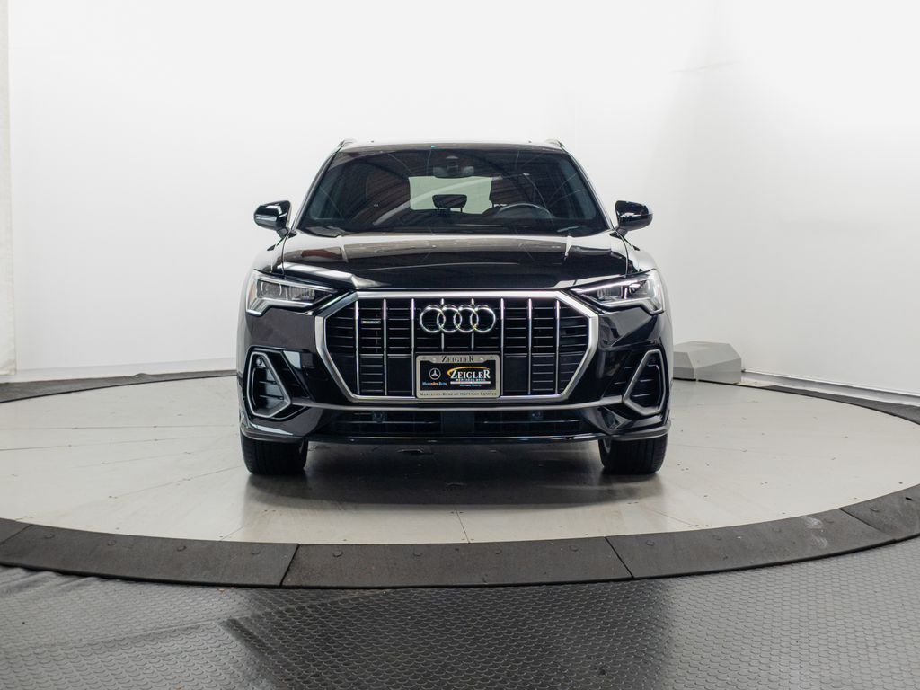 2021 Audi Q3