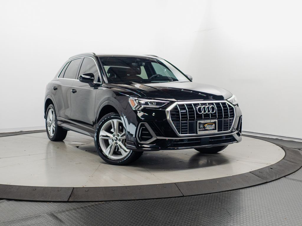 2021 AUDI Q3