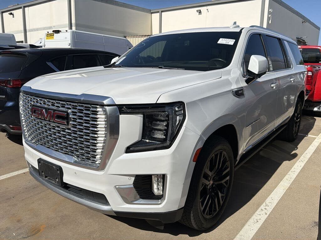 2022 GMC Yukon XL