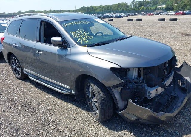 2019 NISSAN Pathfinder