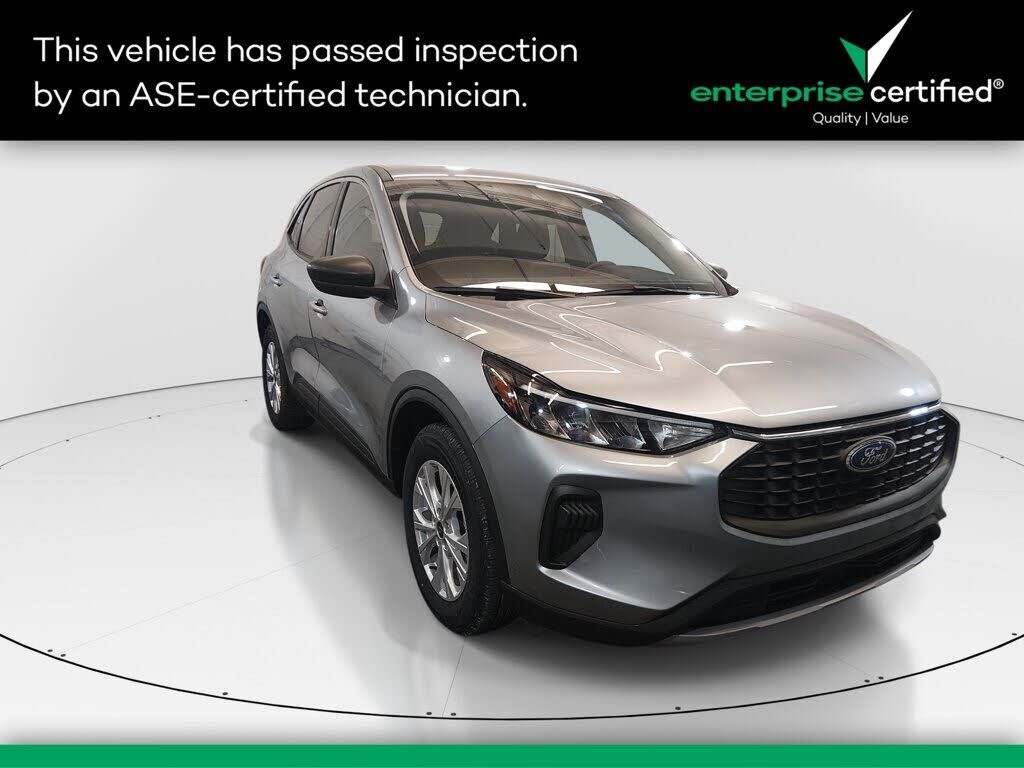 2024 FORD Escape