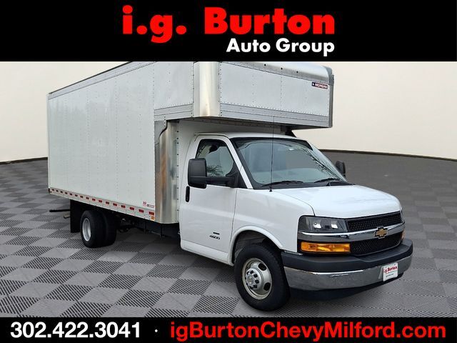 2024 CHEVROLET Express