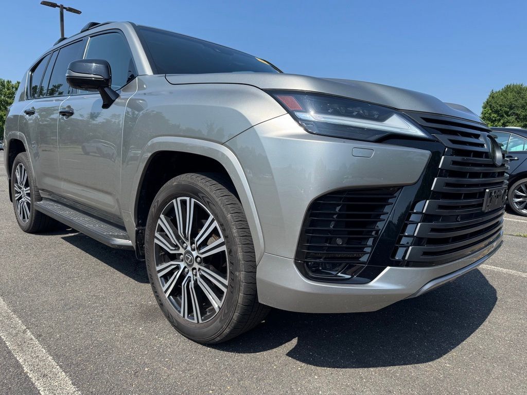 2024 LEXUS LX