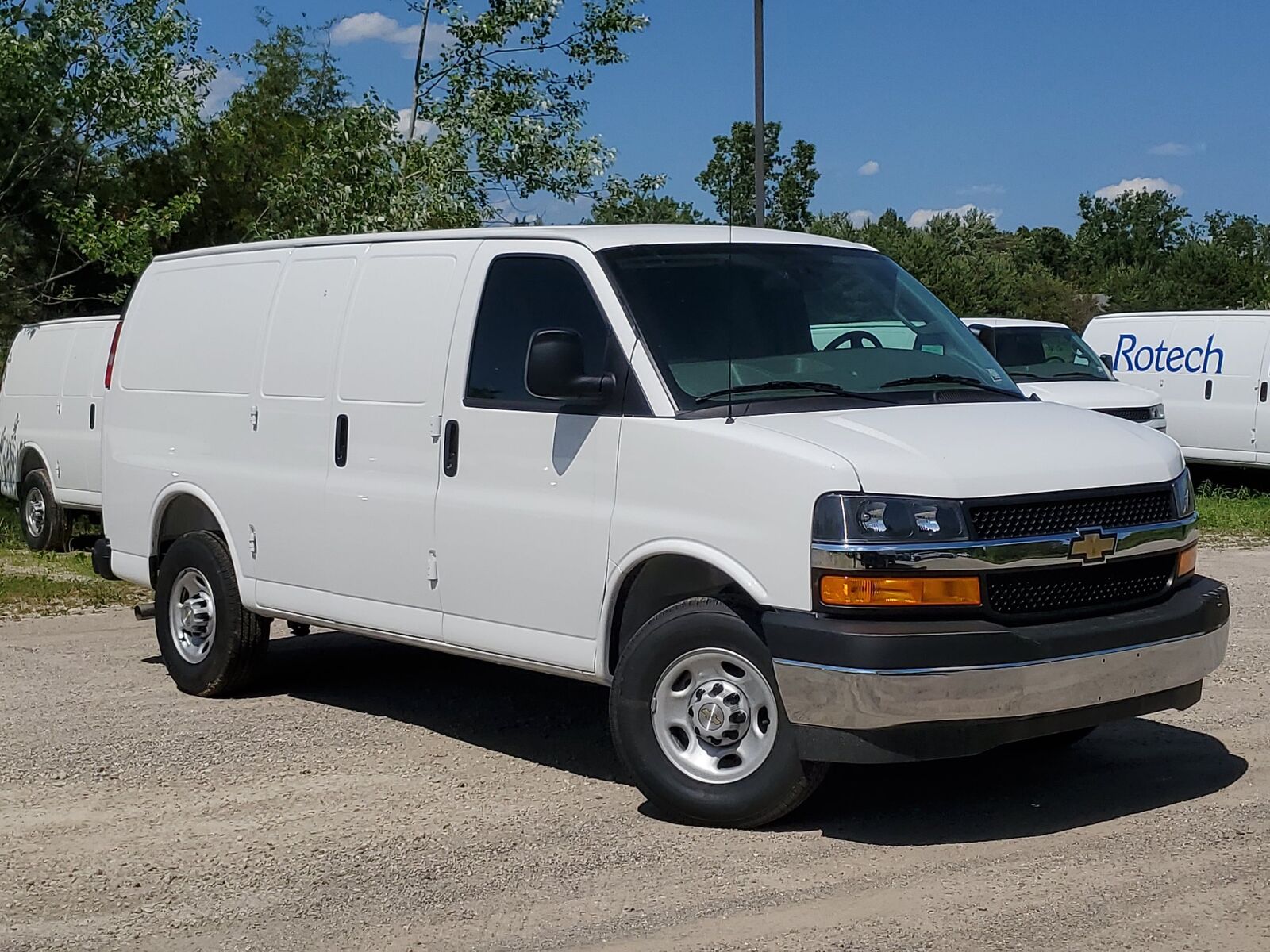 2026 CHEVROLET Express