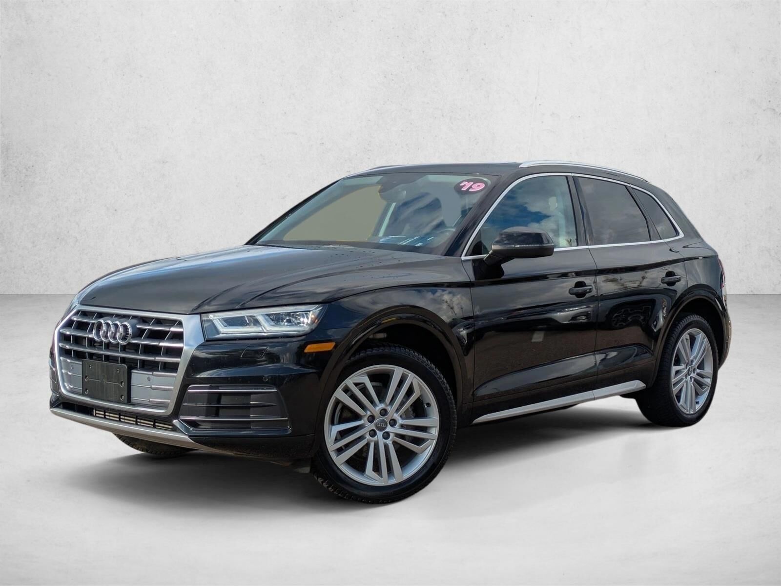 2019 AUDI Q5