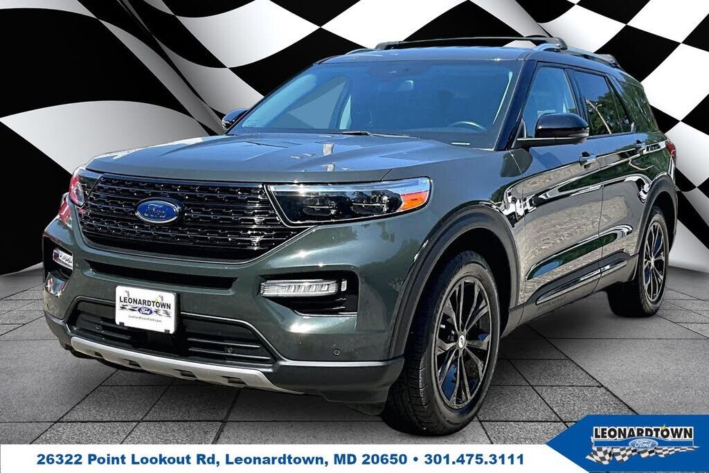 2022 FORD Explorer