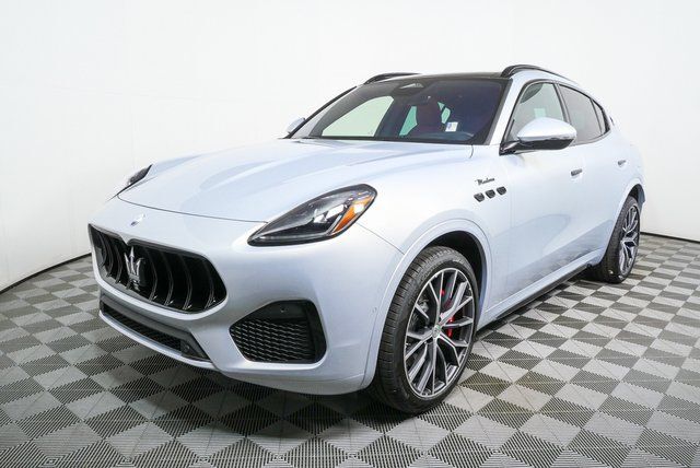 2026 MASERATI Grecale