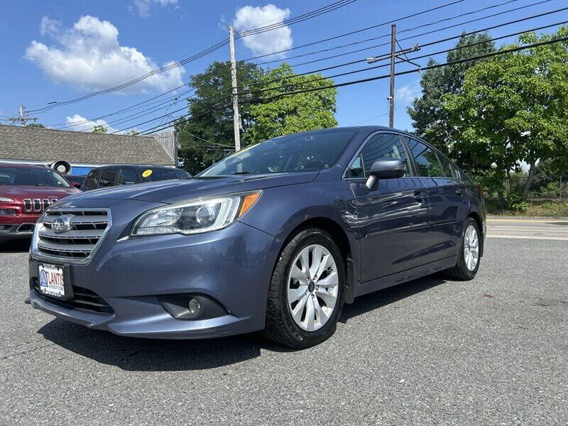 2017 SUBARU Legacy