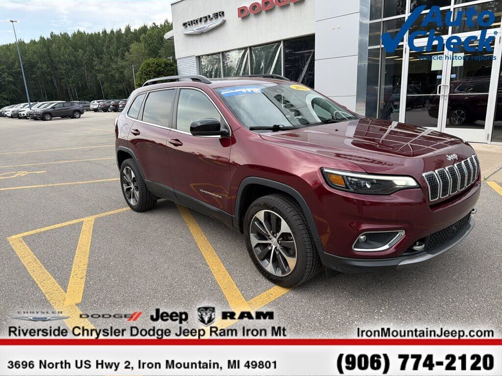 2022 JEEP Cherokee