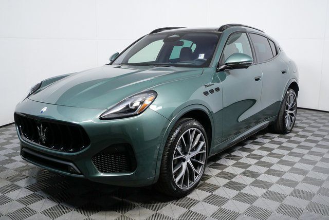2026 MASERATI Grecale