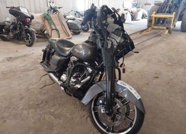 2014 HARLEY DAVIDSON Street Glide