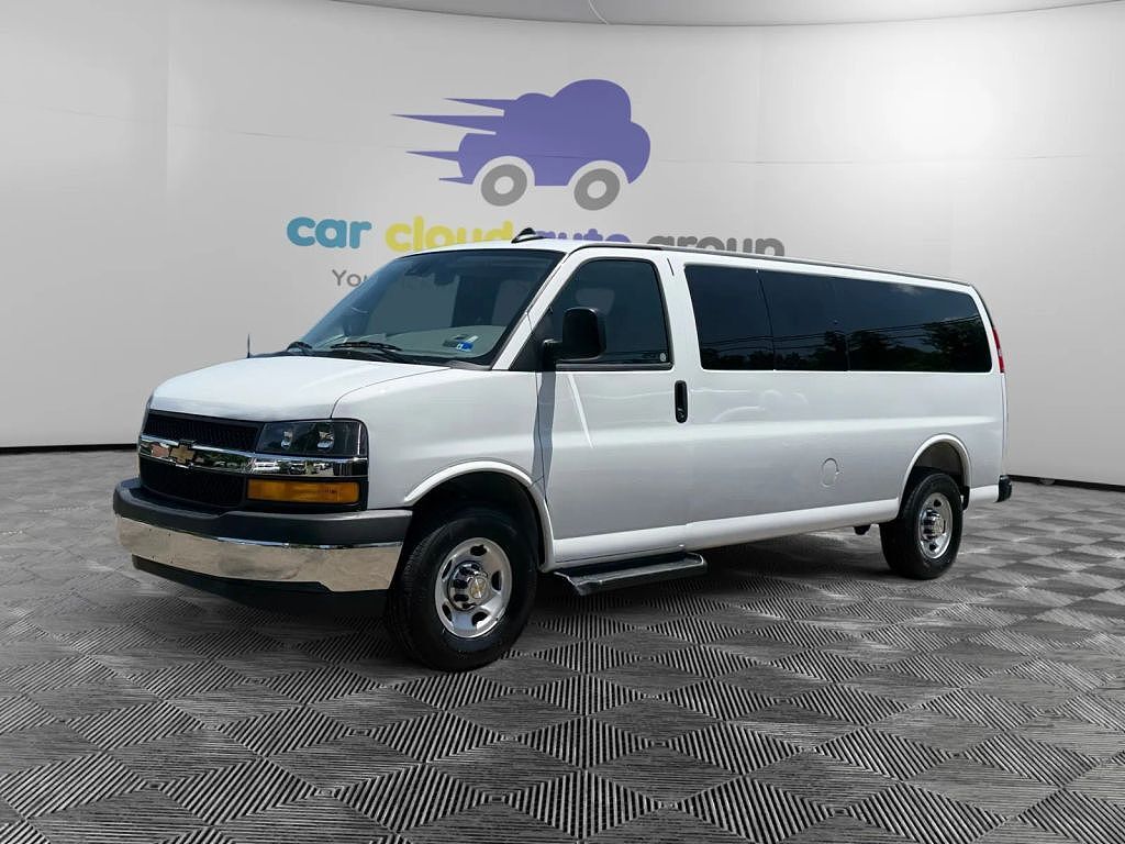 2025 CHEVROLET Express
